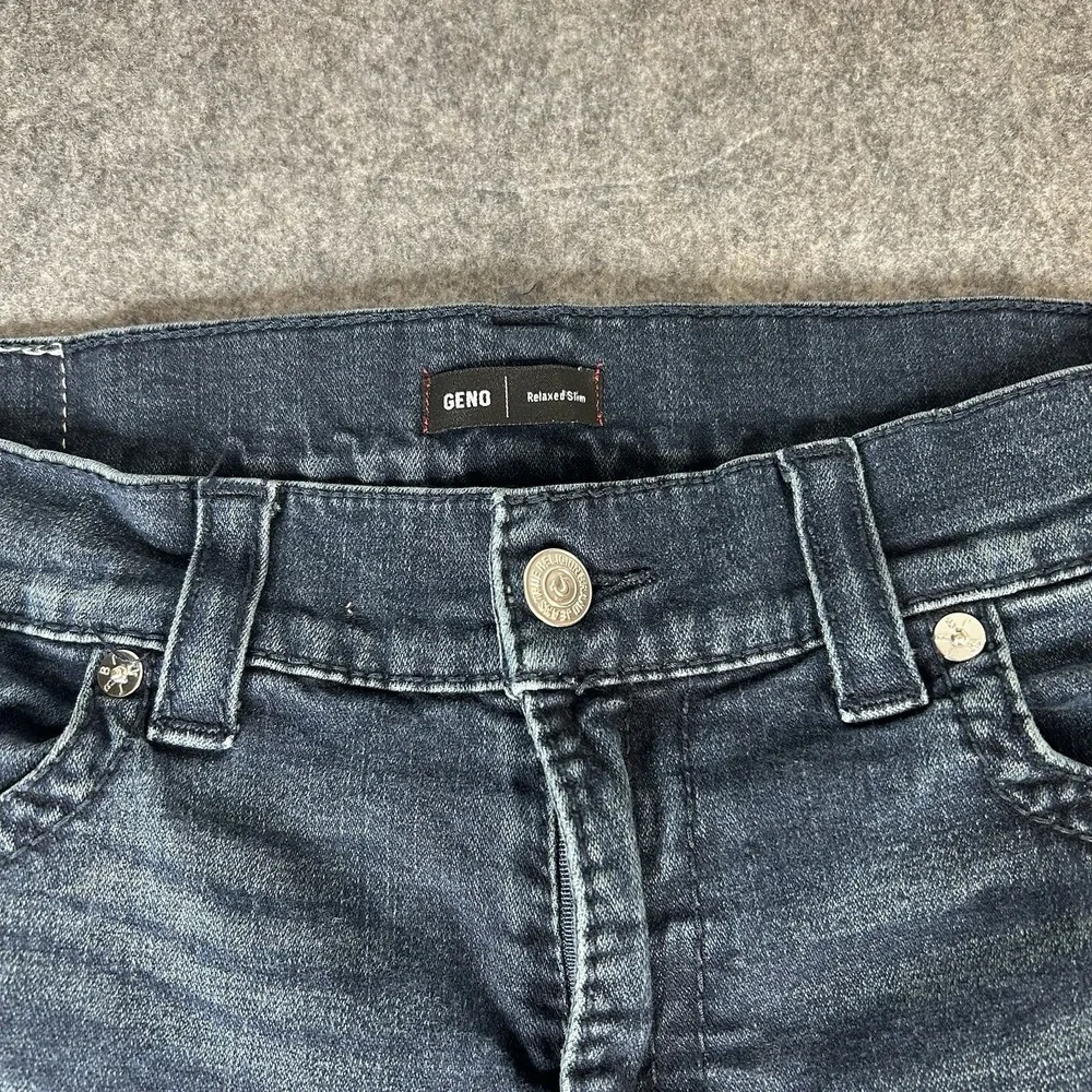 True Religion Jeans Men's 38 Geno Flap Big T Slim Fit Medium Wash Denim Stretch